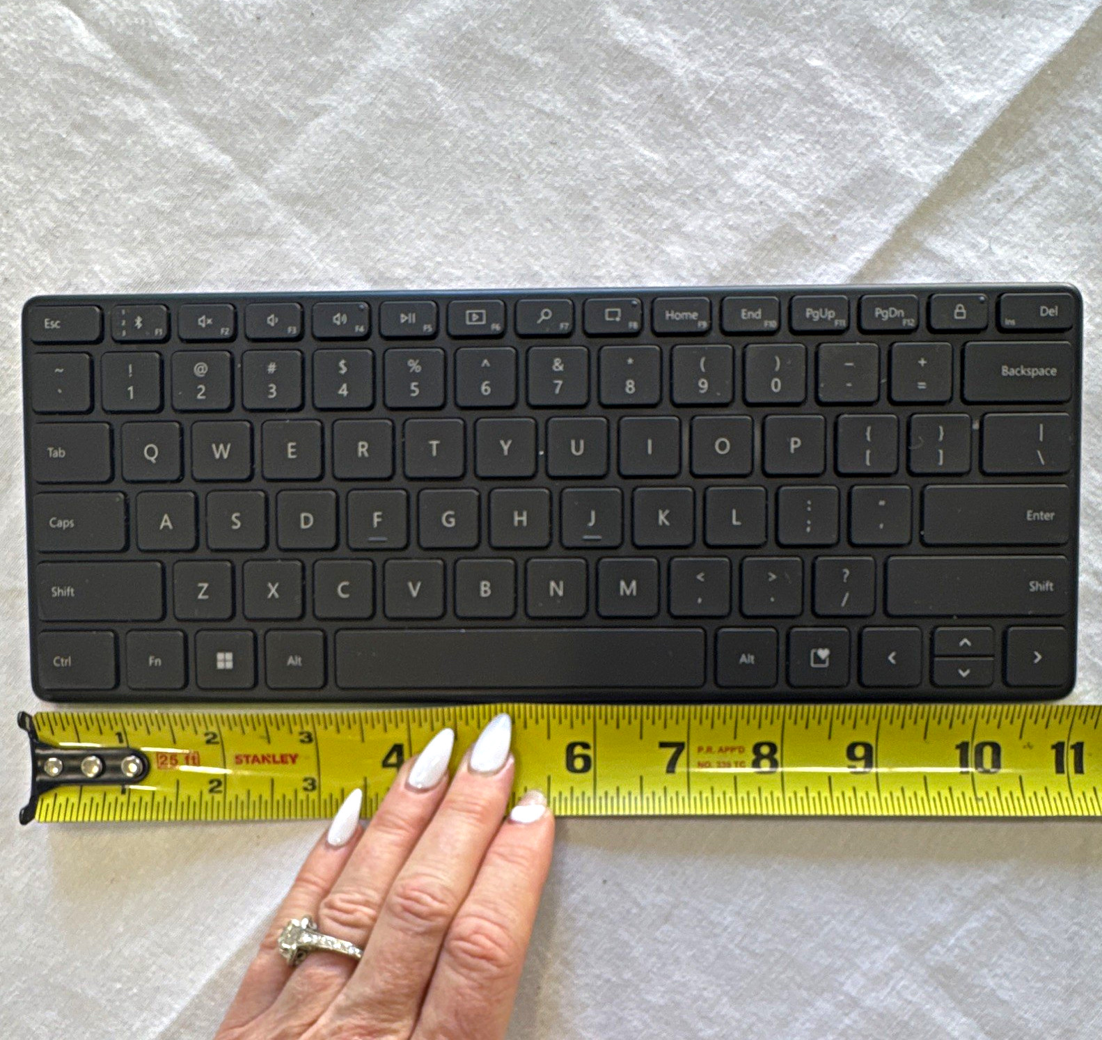 Microsoft Designer Compact Keyboard Matte Black Wireless Bluetooth 1954 Tested