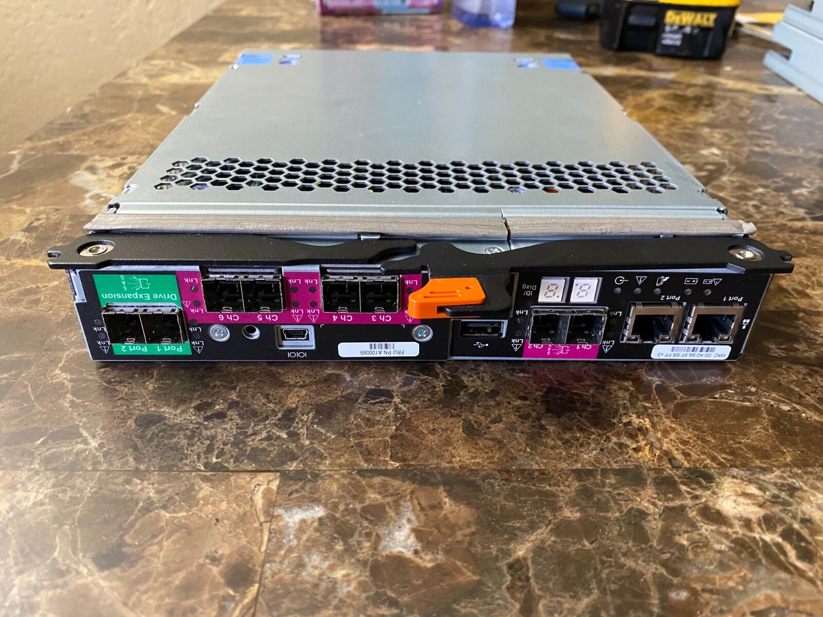 NETAPP I/F6 DRIVE CONTROLLER MODULE FOR E2700 111-02545+A0