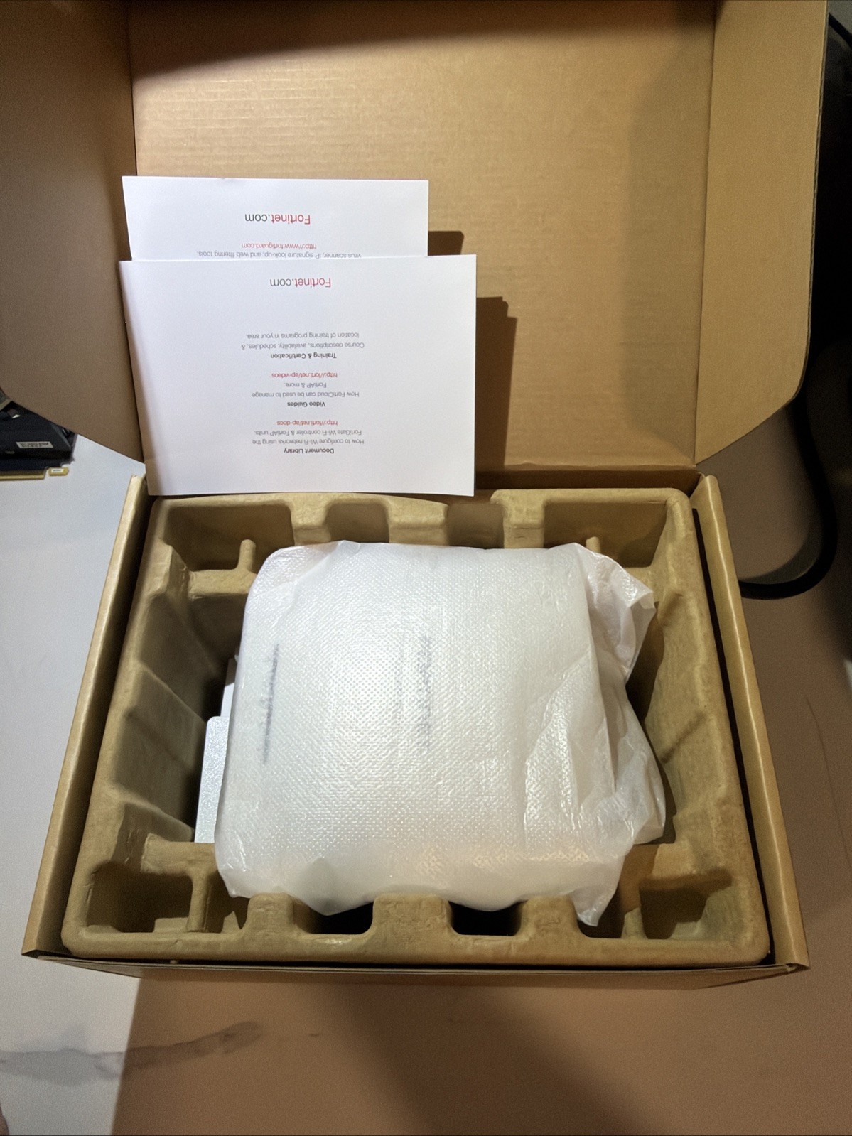 Fortinet FortiAP-231F