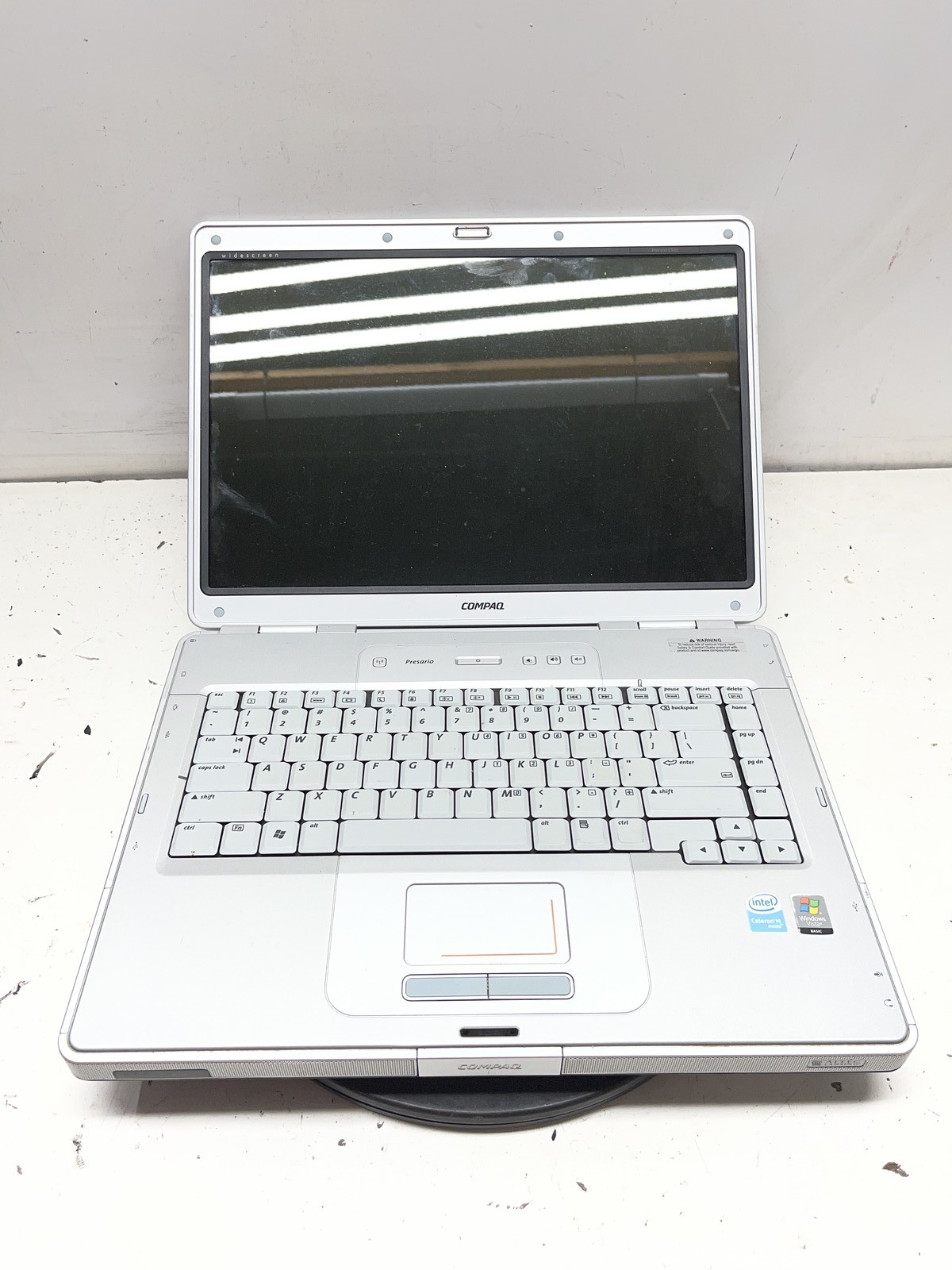 Compaq Presario C500 Intel Celeron M530 1.73GHz 1GB NO HDD