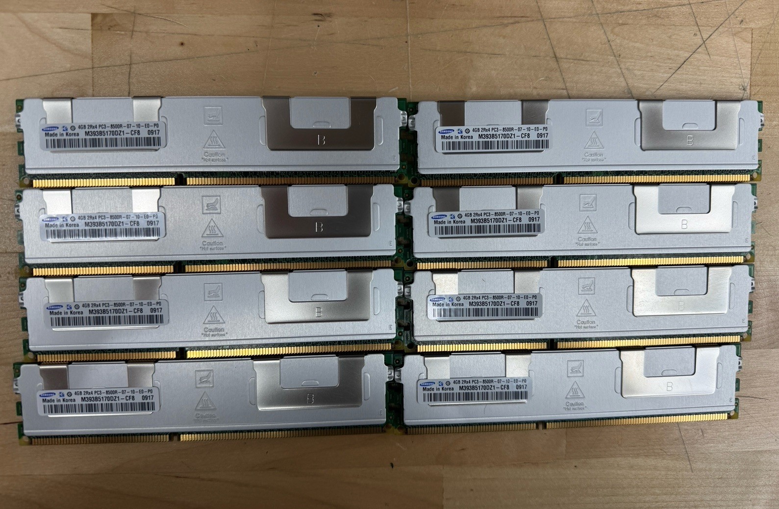 M393B5170EH1-CF8 SAMSUNG 4GB 2RX4 PC3-8500R-07-10-E1-P0 ECC DIMM (LOT OF 8)