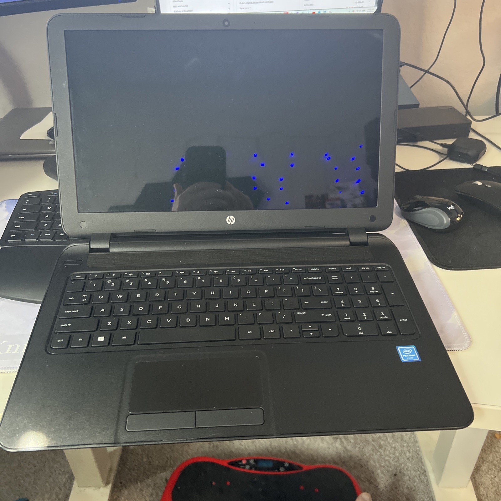 HP 15-f222wm 15.6" Touchscreen Laptop (N5Y13UA#ABA) - Black UNTESTED