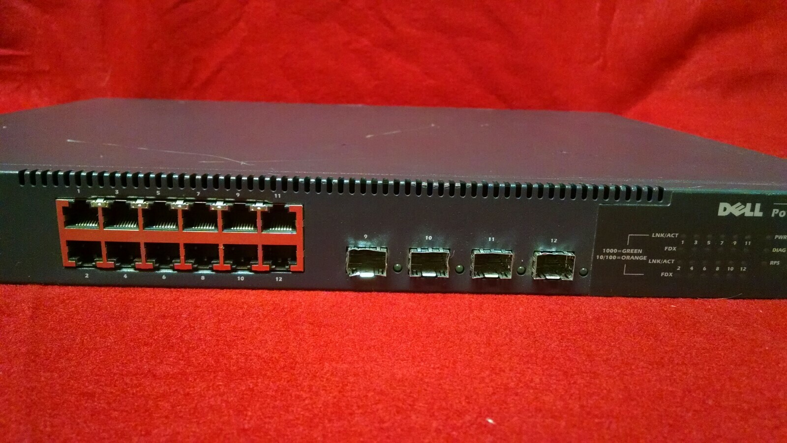 12-Port Gigabit Switch Dell PowerConnect 5212 w/4-Port SFP P/N: 9Y198
