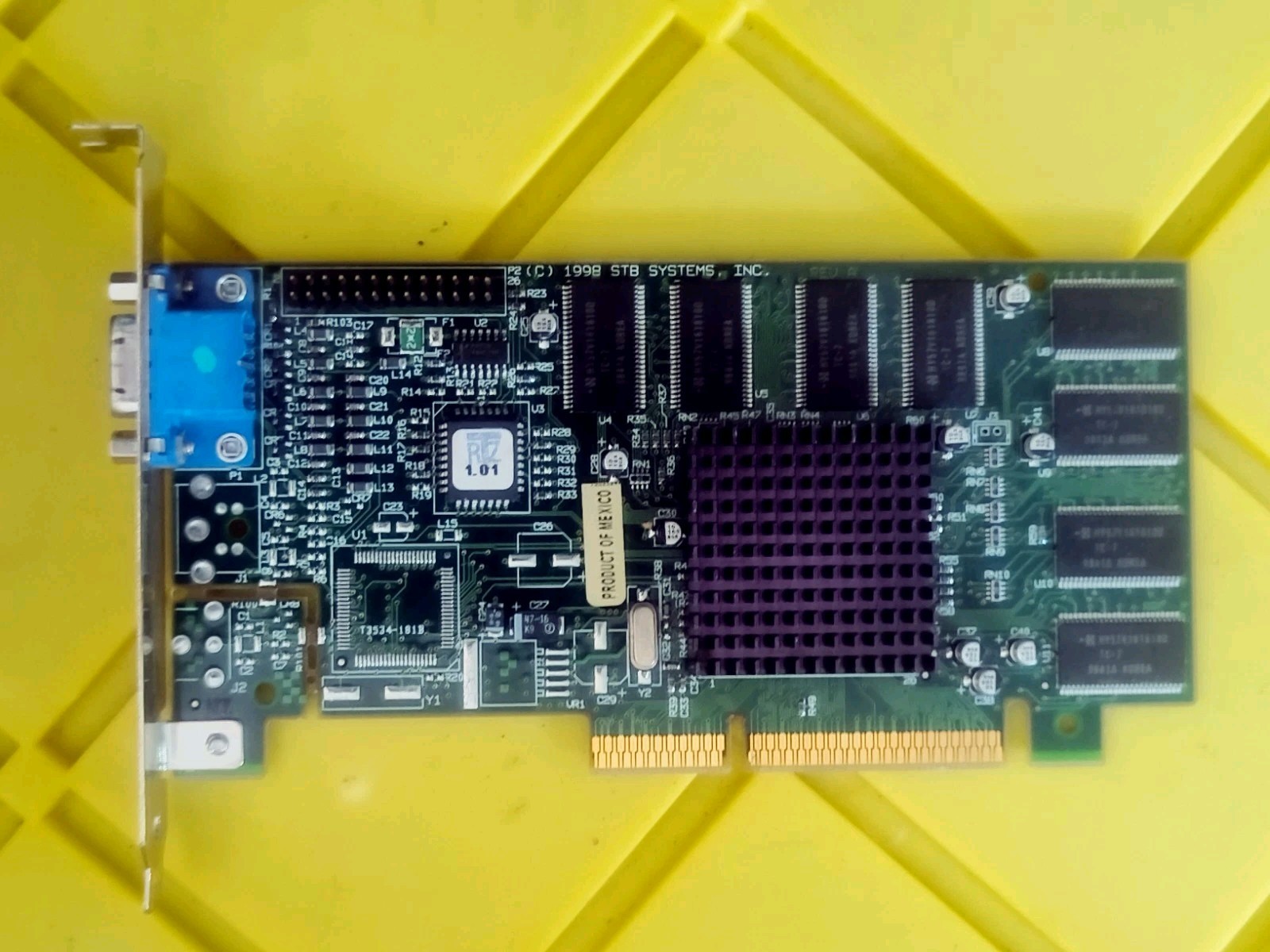 VTG STB Systems NVIDIA 16MB AGP VGA Graphics Video Card 1X0-0690-308 UNTESTED