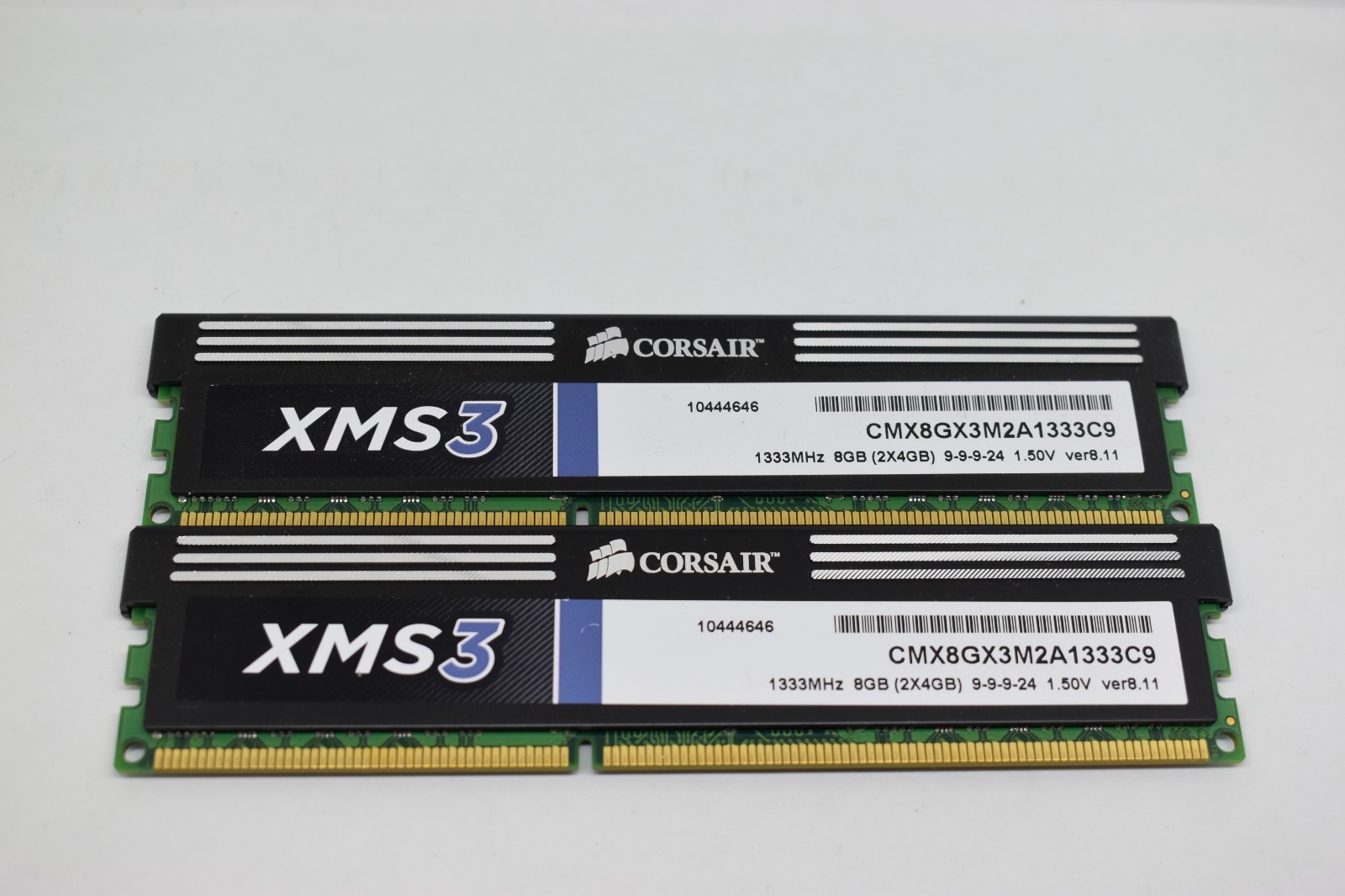 CORSAIR XMS3 8GB (2x4GB) DDR3 1333MHZ DIMM GAMING RAM 240pin CMX8GX3M2A1333C9