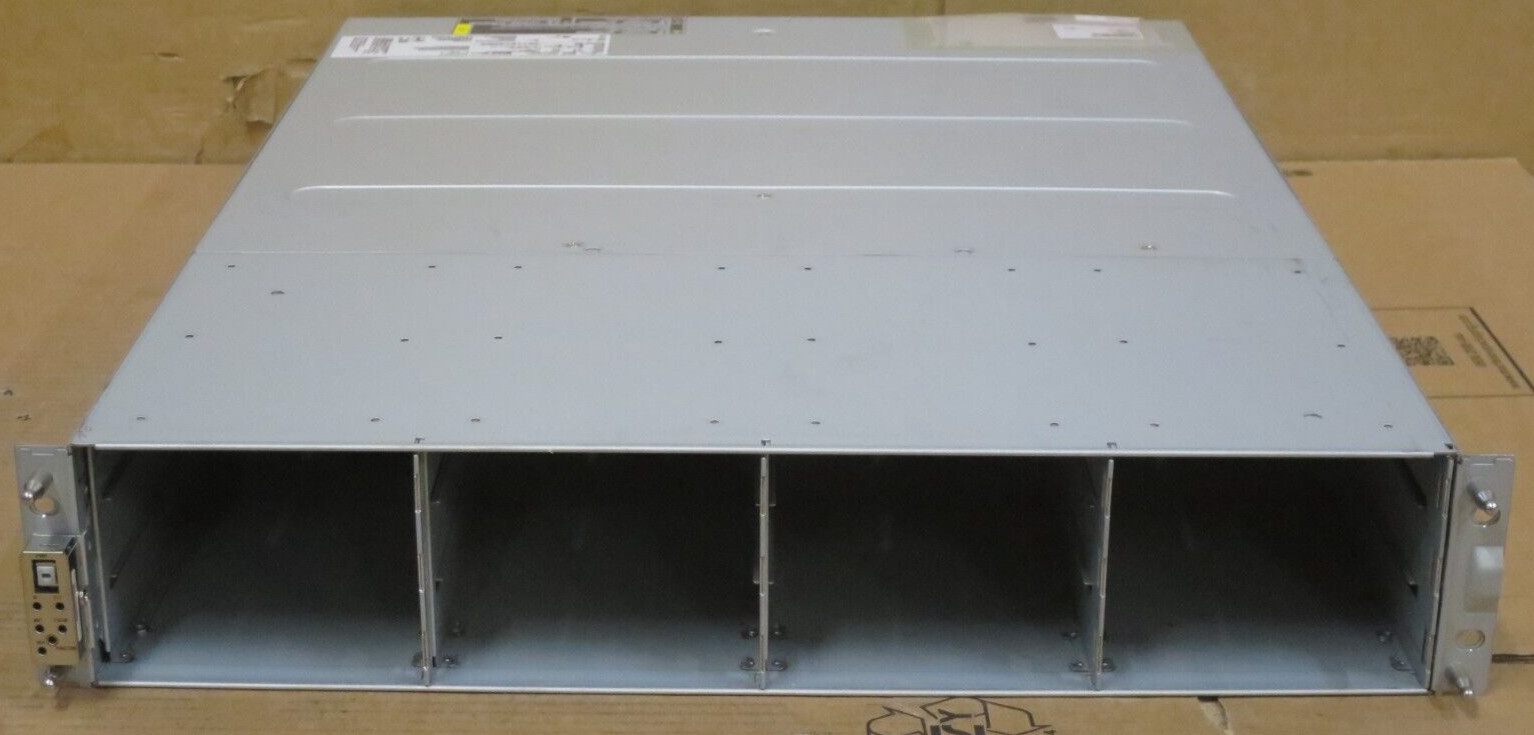 Fujitsu Eternus CS DX200 S3 12-Bay 3.5" 2x Controller CA07662-D121 Quad 16G FC