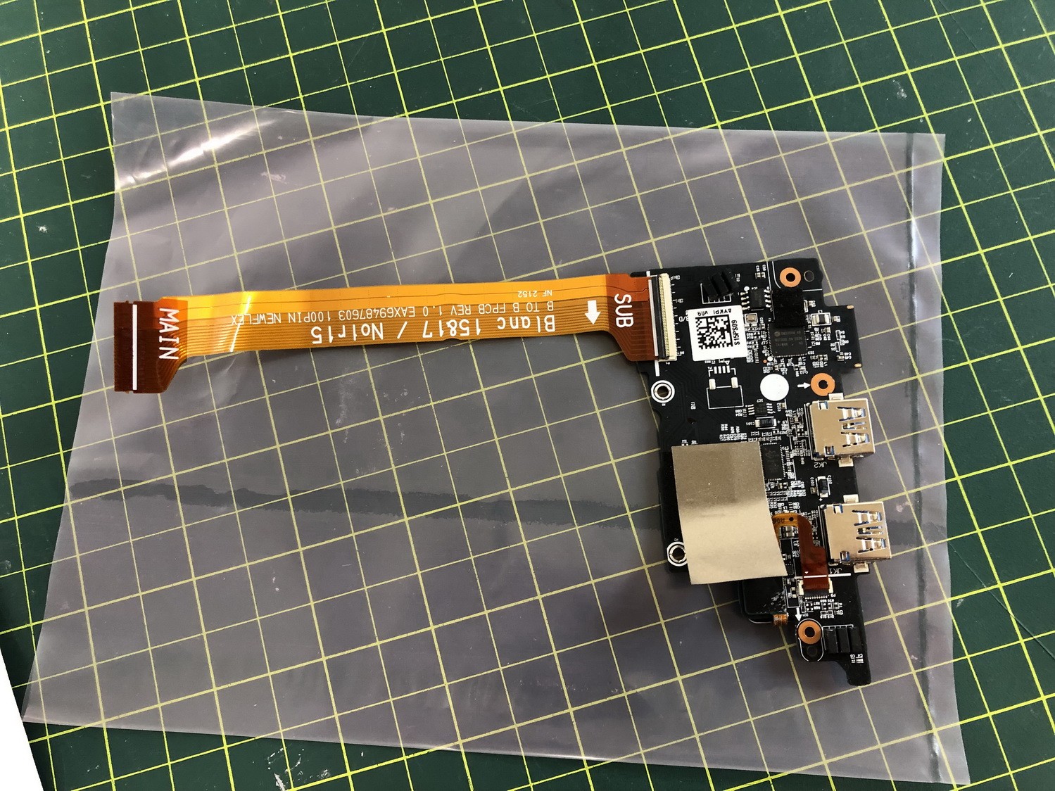 LG Gram 16Z90P-N 16" USB Card Reader Board w/ Cable EAX69487603