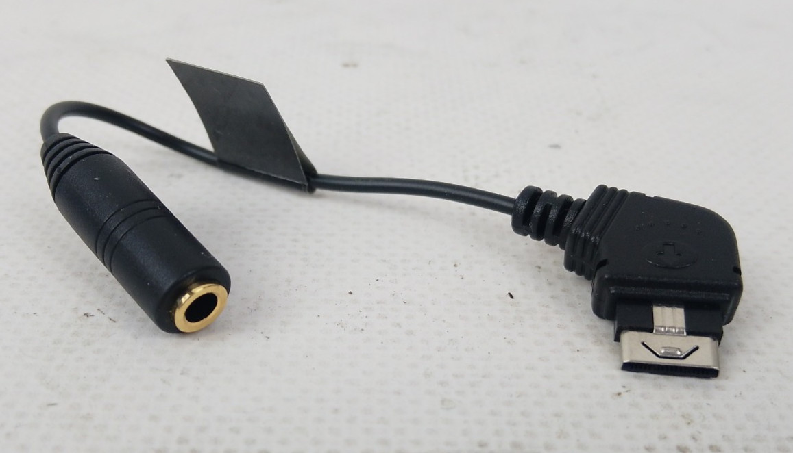 Hama LG Mobile Music Adapter Cable For KG800 KC910 KE500 KE800