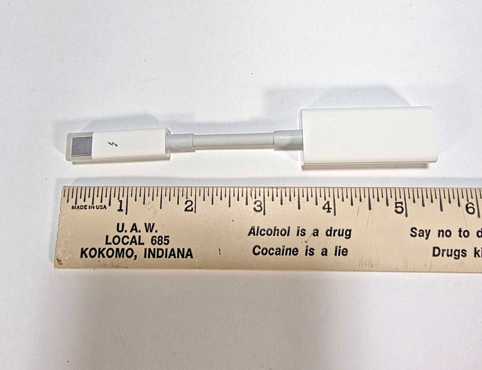Apple A1463 Thunderbolt to FireWire 800 Adapter EMC 2591 Genuine OEM