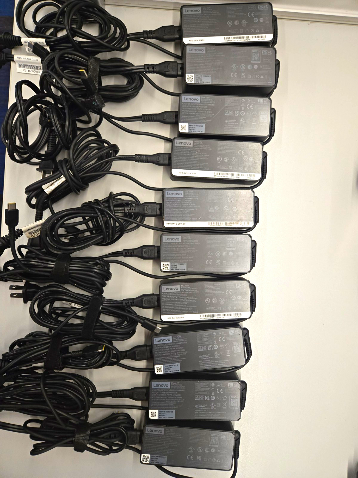 Lot of 10 x Lenovo 65W AC Power Adapter