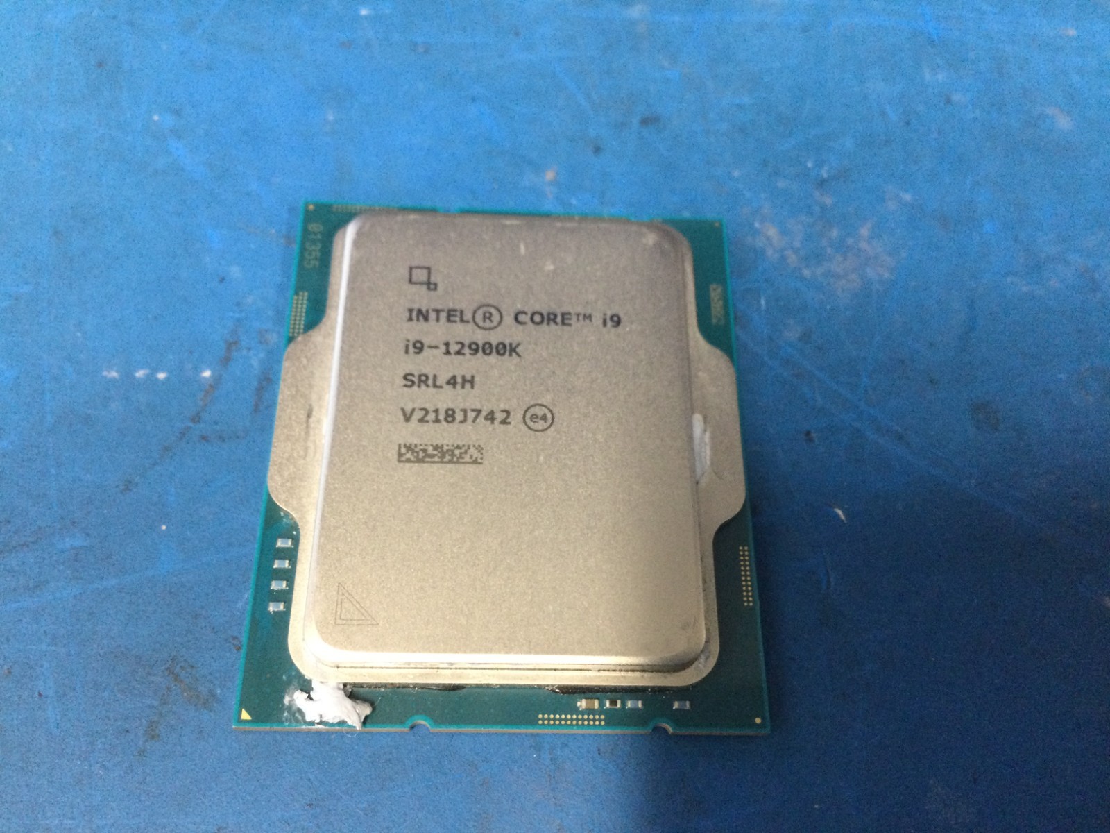 Intel Core i9-12900K 12th Gen CPU Max Turbo 5.20GHz 16-Cores LGA-1700