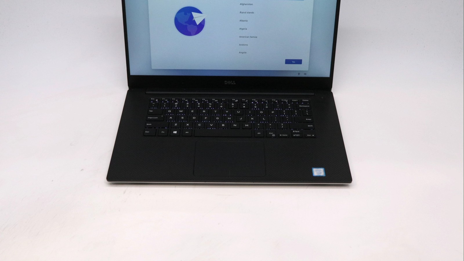 Dell Precision 5510 15" Xeon E3-1505M 32GB 512GB - Very Good