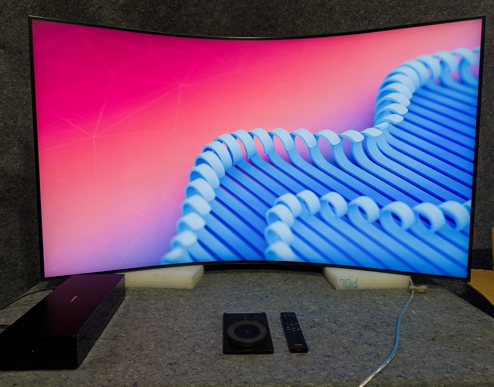Samsung Odyssey Ark 4K 165Hz 55" Gen 1 Curved Monitor w Dial, Remote LOCAL ONLY