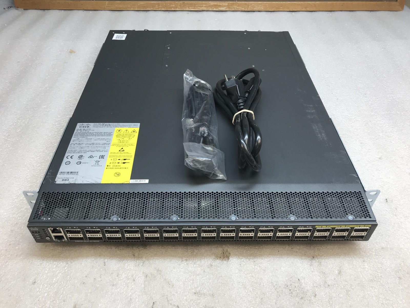 Cisco UCS-FI-6332 32-Port 40GbE Fabric Interconnect V00 Tested Reset