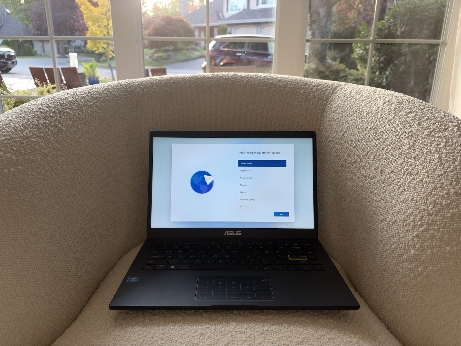 ASUS Vivobook 14 Notebook (E410M, Black, 4GB RAM, 64GB Storage, Windows 11 Home)
