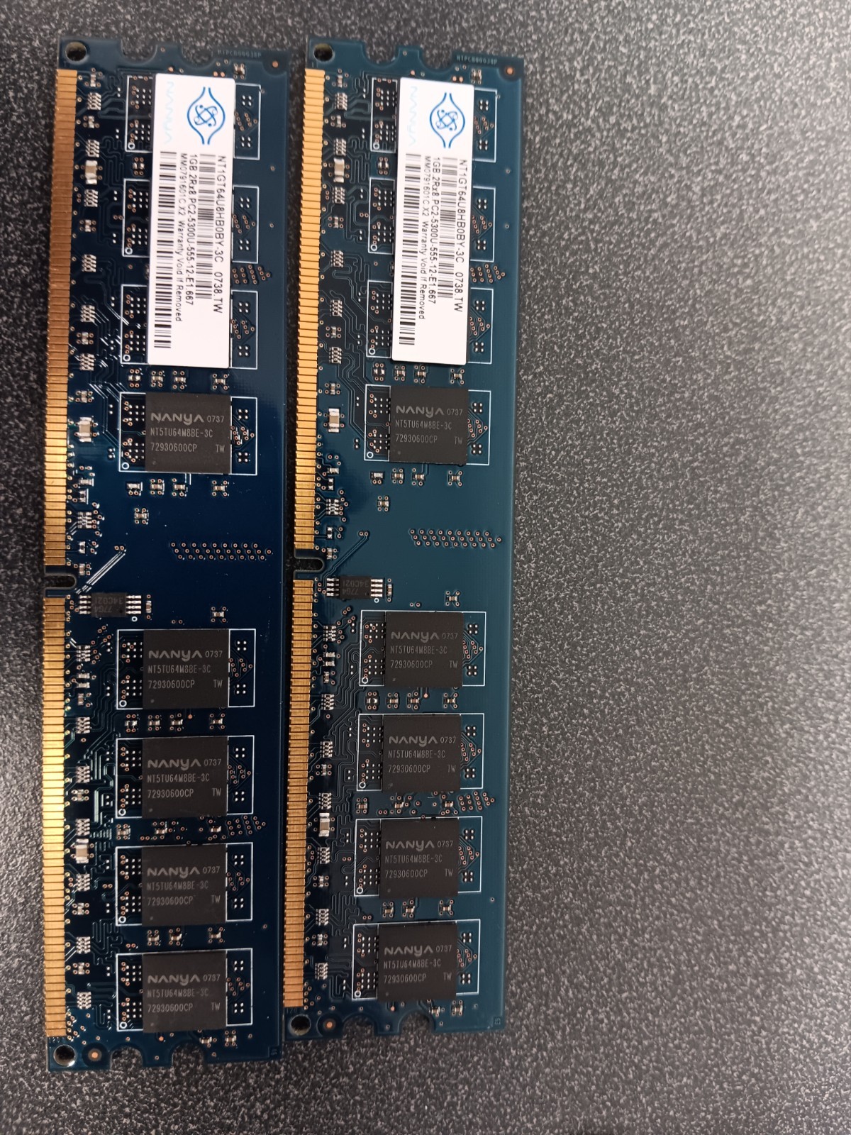 Nanya NT1GT64U8HB0BY-3C.0726.X2.TW DDR2-667 1Gb 2Rx8 PC2-5300U-555-12-E1 /2count
