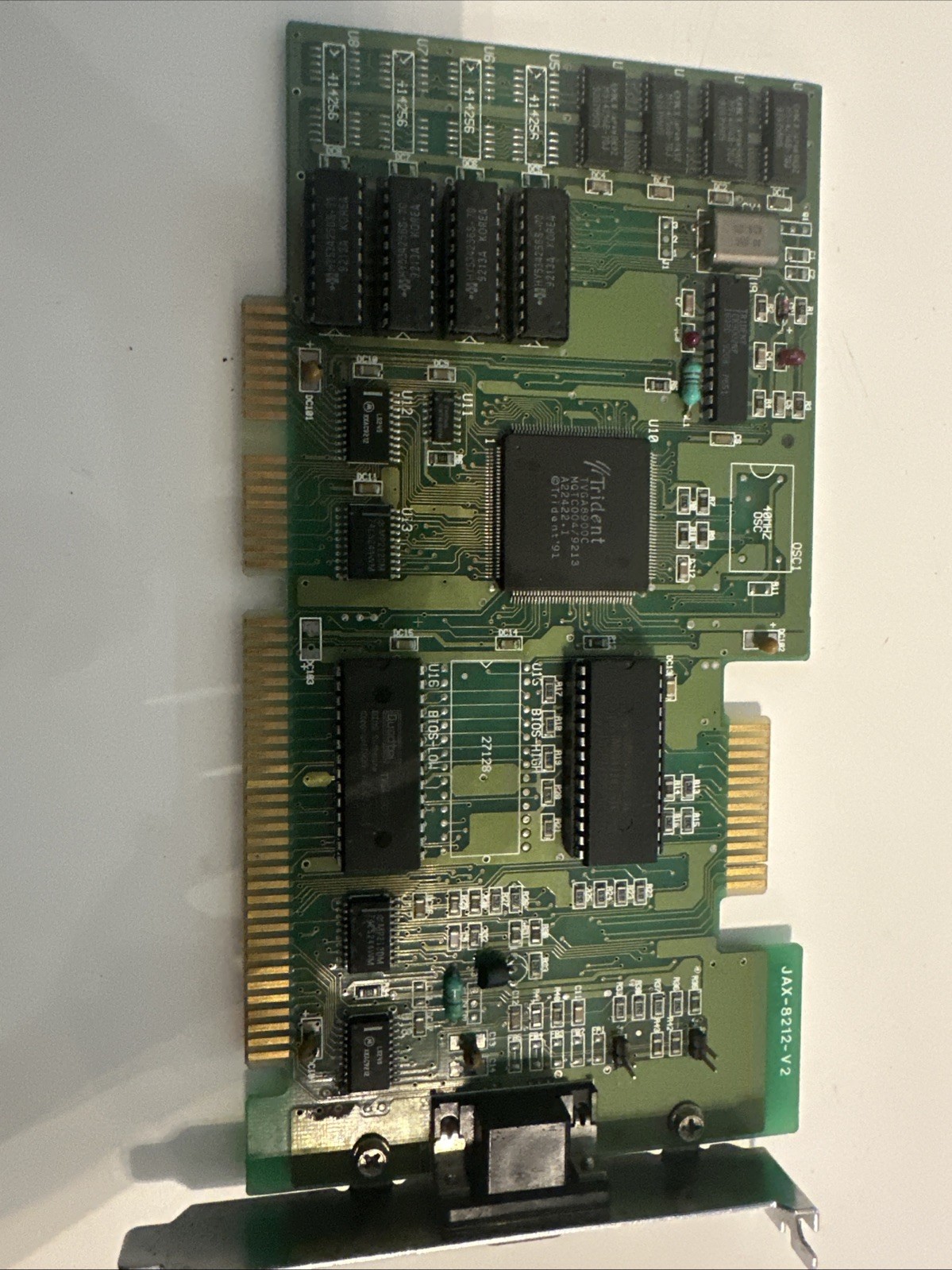 Trident Microsystems Video card ISA JAX-8212-V2, HNG8916CX248LC2.