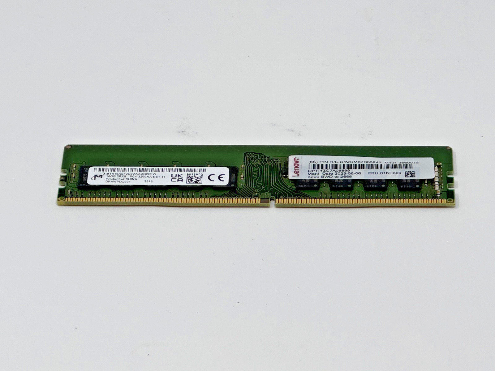 01KR360, IBM Lenovo, 16GB DDR4 PC4-21300E DDR4-3200AA 2RX8 UDIMM