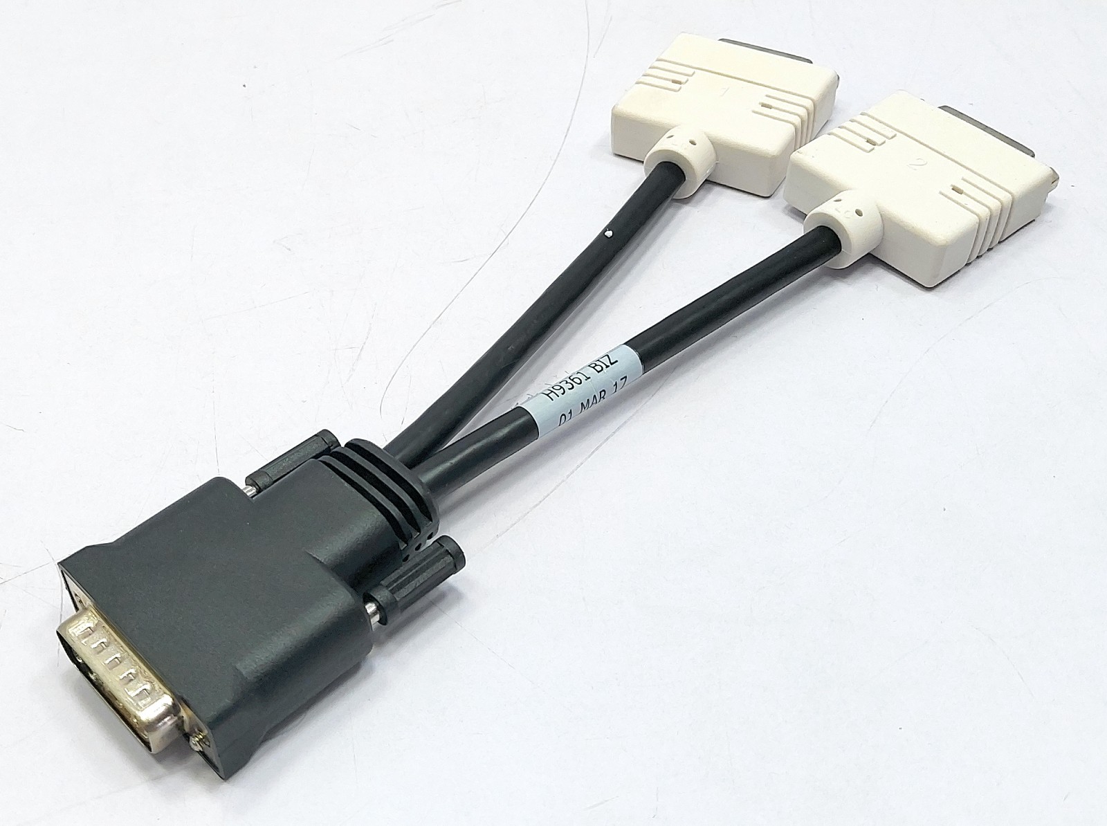 Dell DMS-59 to Dual DVI Video Y Splitter Cable DP/N 0H9361 CN-0H9361