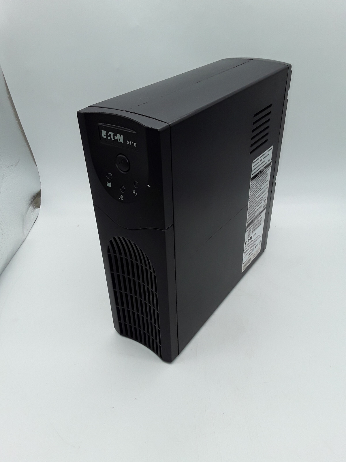 UPS- EATON 700VA/420W POWERWARE 5110