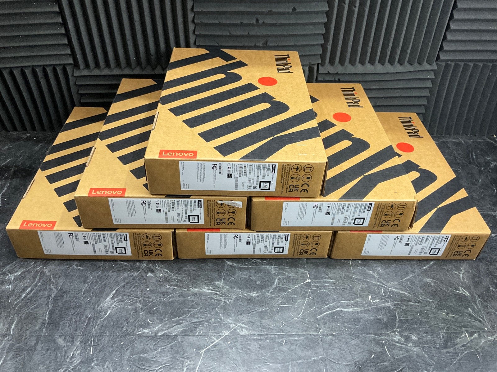 Lenovo ThinkPad T14 Gen5 U5-135U 16GB 256GB WiFi6E 14"WUXGA W11P 21MMS63B00 NEW