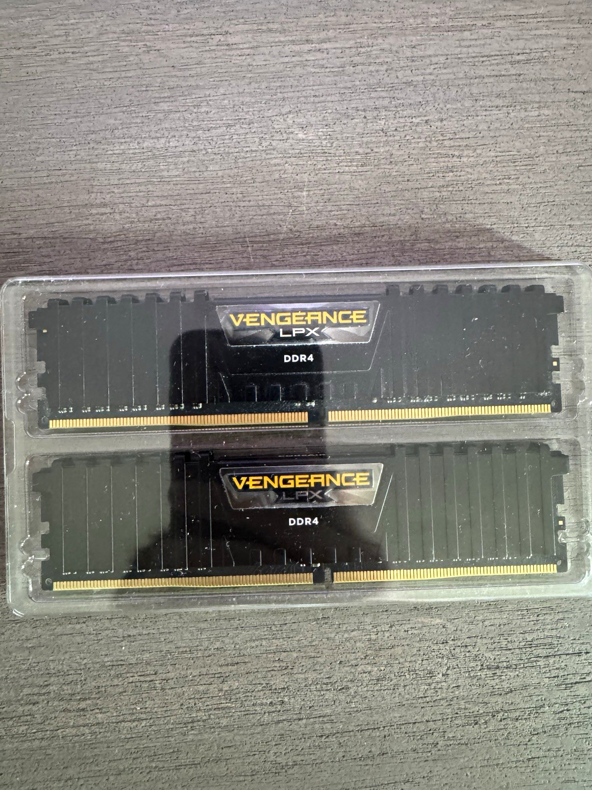 Corsair Vengeance ddr4 16GB (2x8GB) DDR4-3600 DDR4 DIMM CMK16GX4M2D3600C18