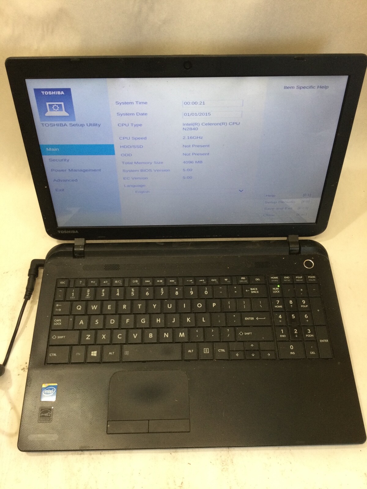TOSHIBA SATELLITE C55-B5100 - INTEL CELERON N2840 - 4GB RAM - BOOTS TO BIOS - BB
