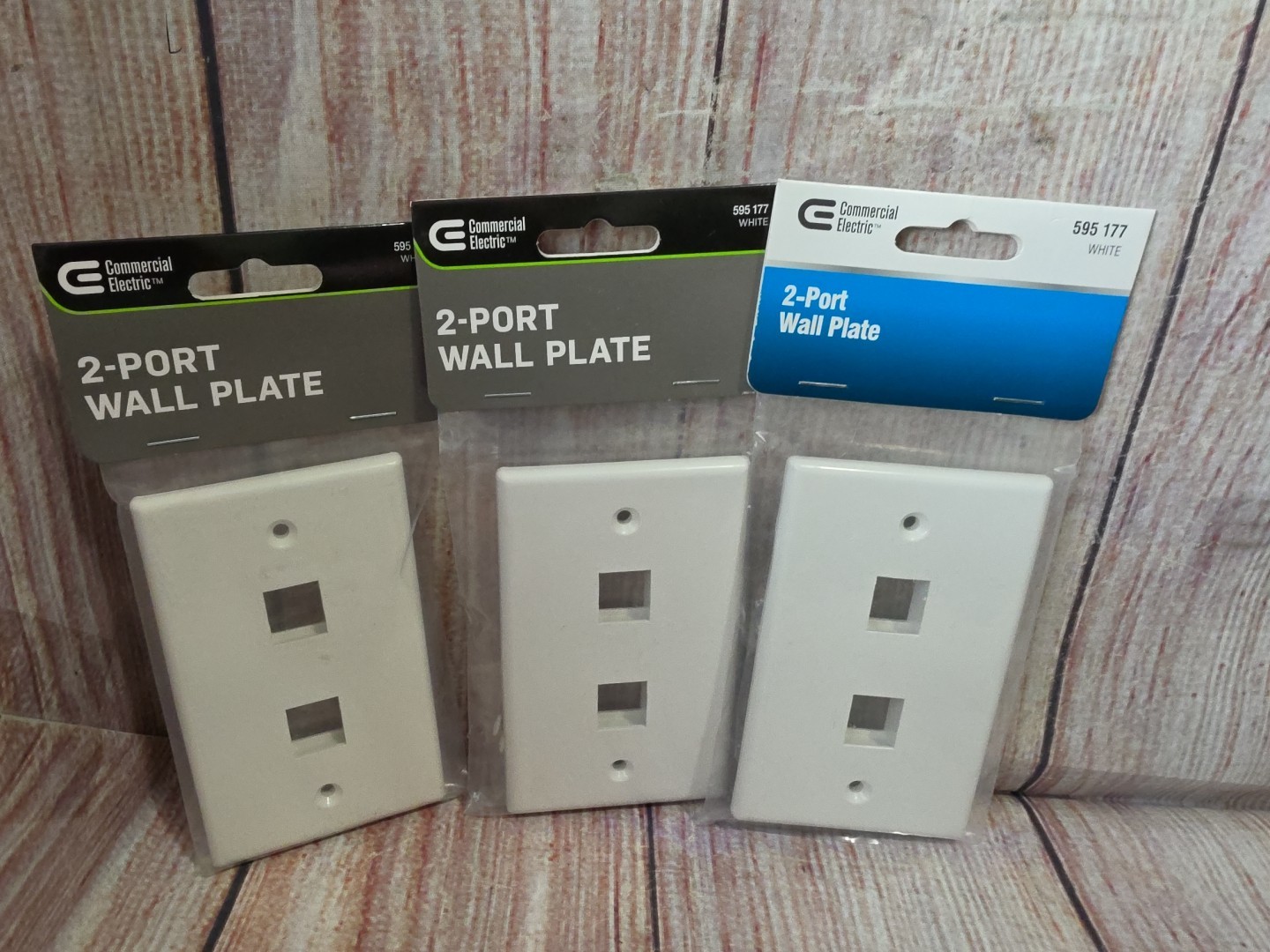 3 X Commercial Electric 2-Port Wall Plate & Screws White 5002-WH 595-177 (B45