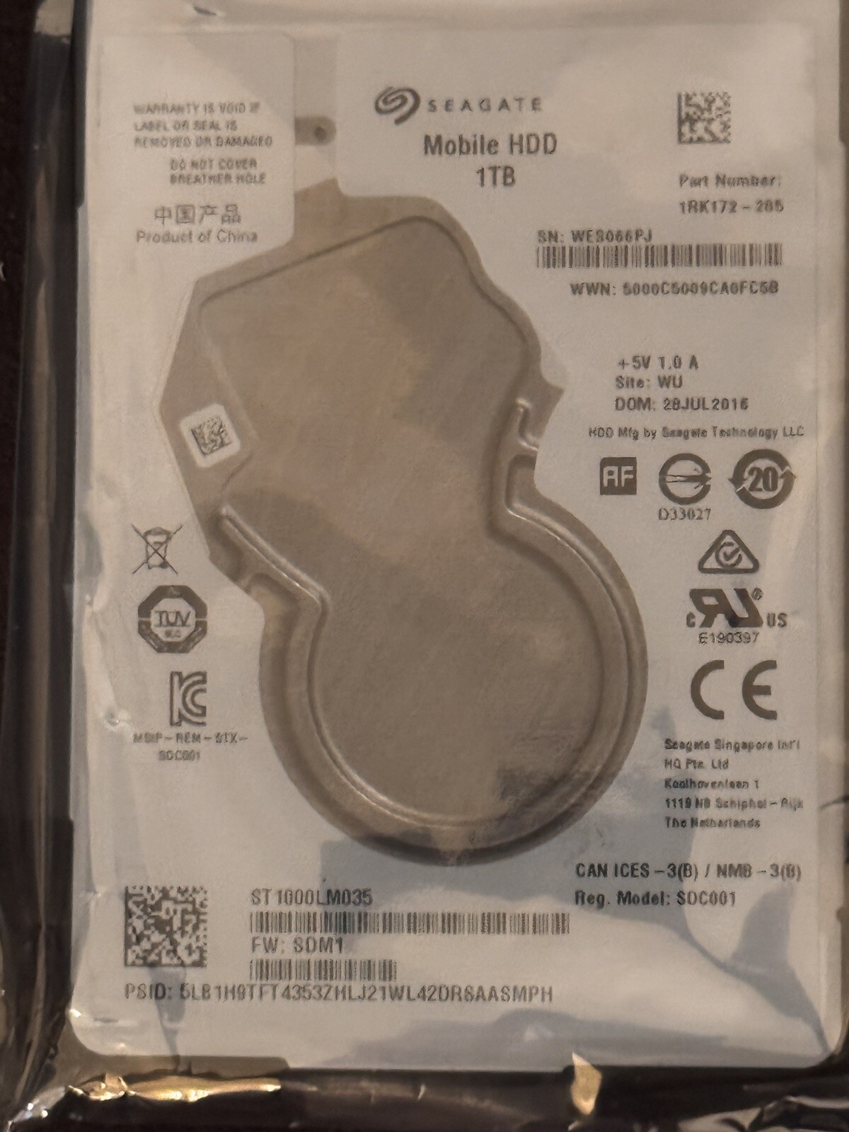 Seagate Mobile HDD -- 1TB -- Part: 1RK172
