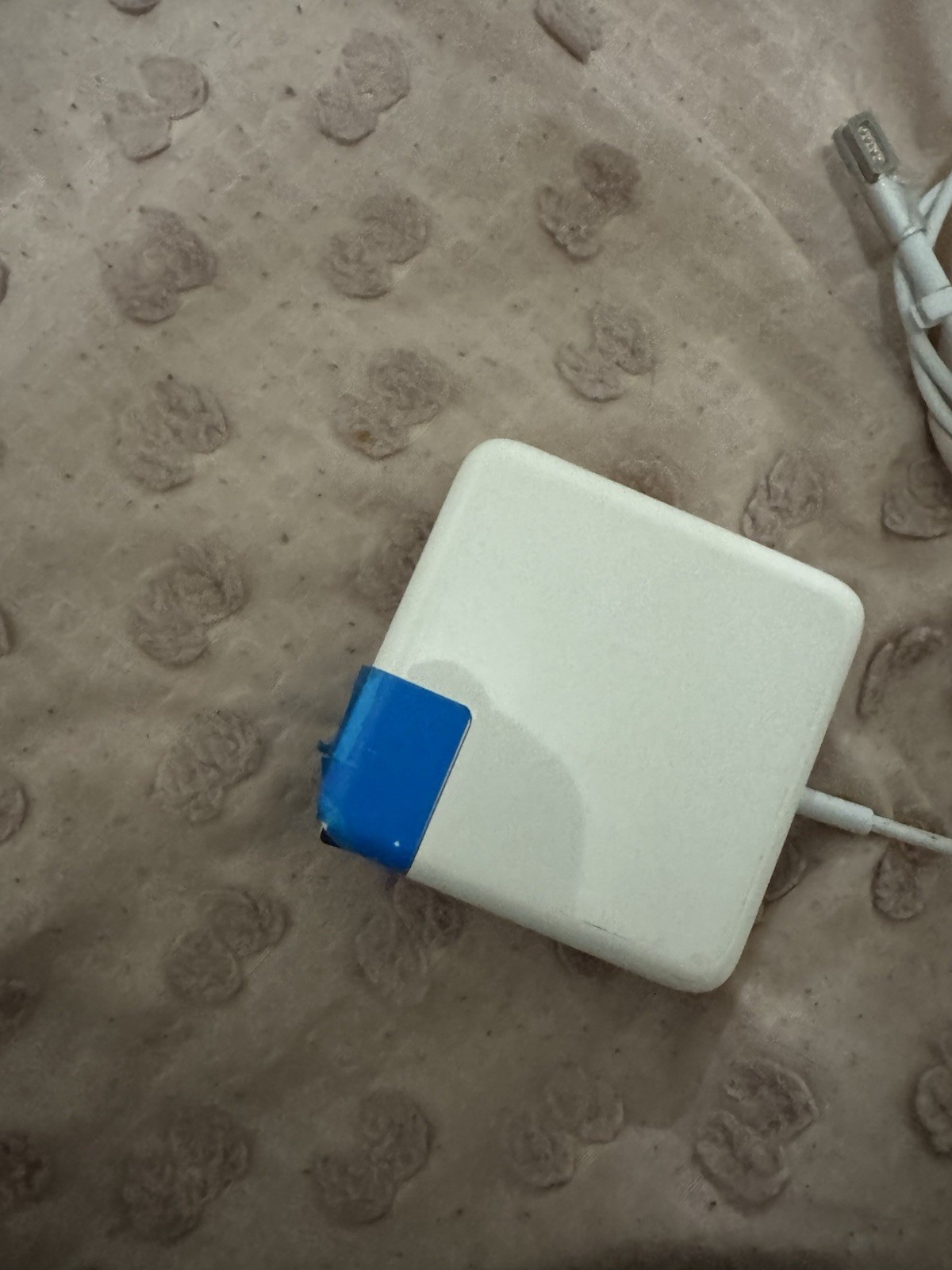 Apple 85W Genuine MacBook MagSafe AC Adapter - White