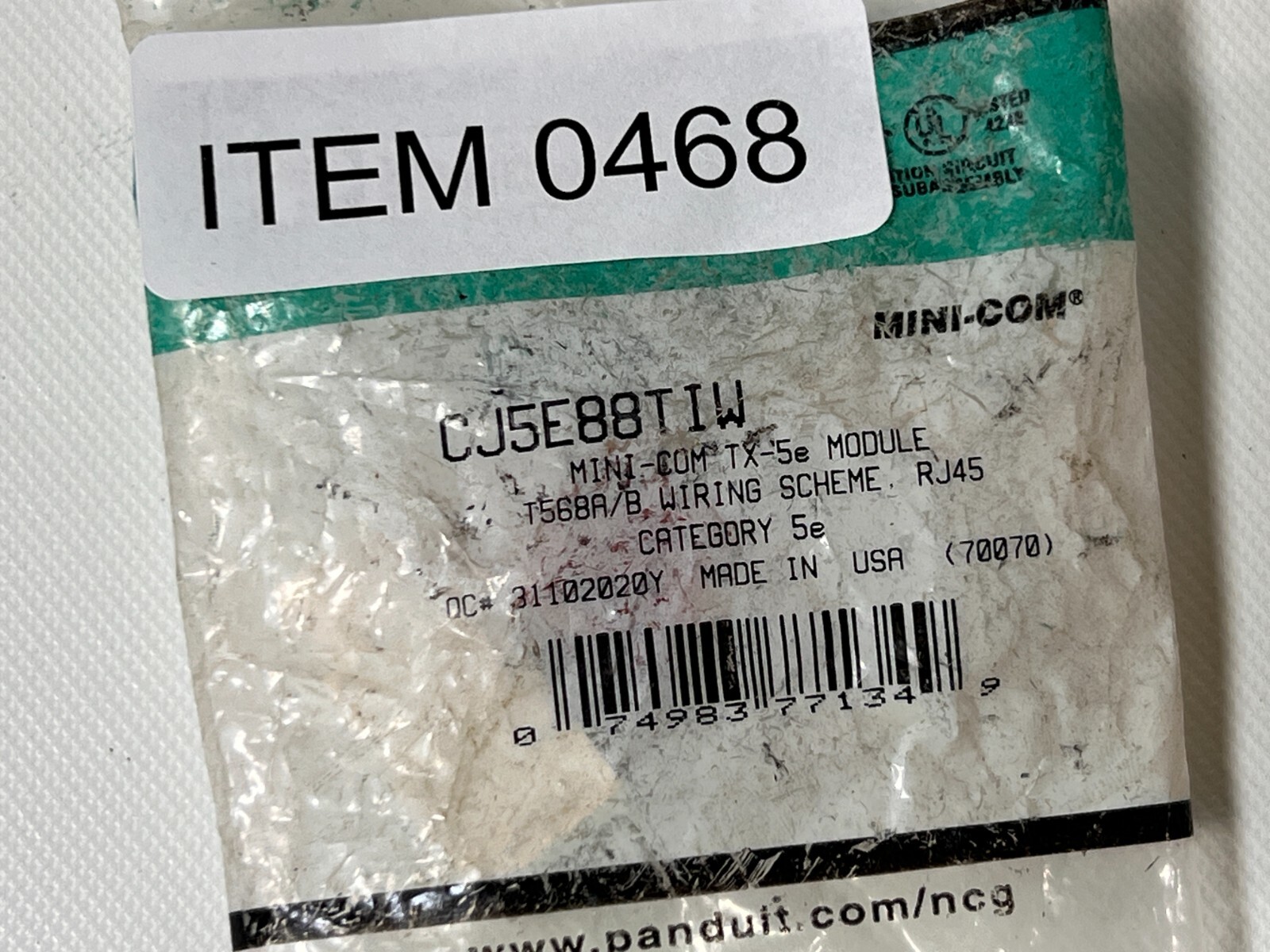 Panduit Cat 5e UTP RJ45 CJ5E88TIW Telecom & Ethernet Connector. QTY 1