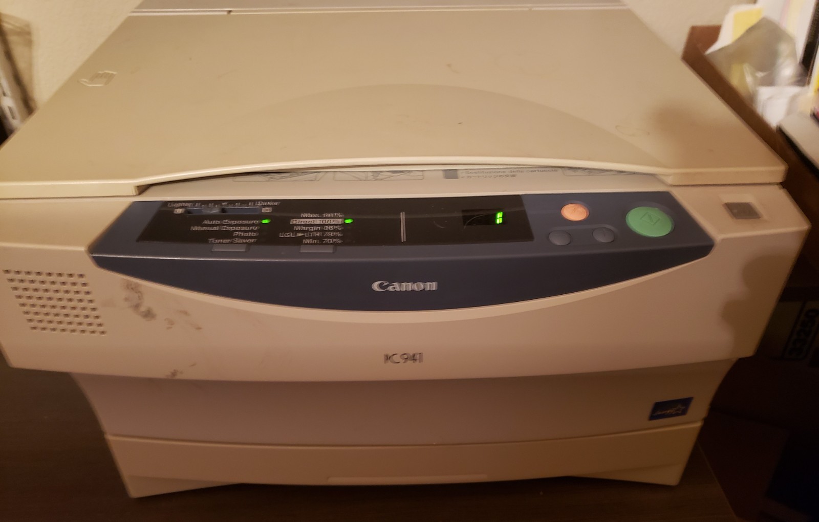 Canon PC 941 Vintage Copier. Drum needs cleaning. Everying works.  New cartridge