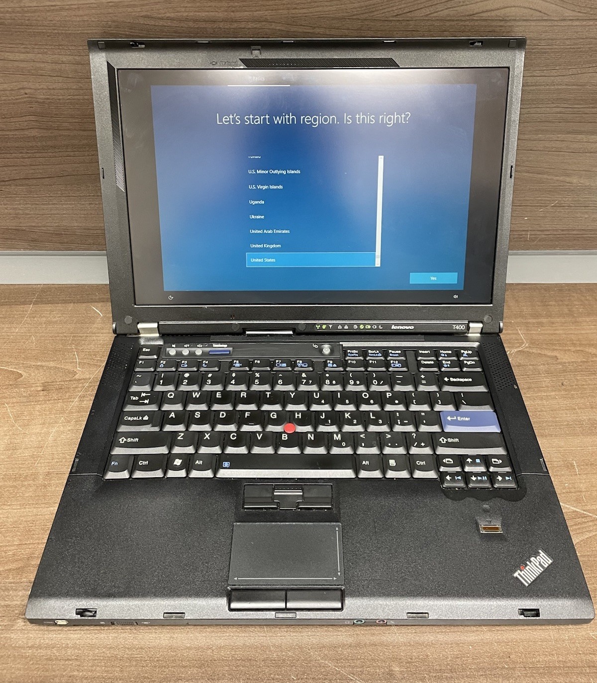 Lenovo Thinkpad T400 Laptop Intel Core 2 Duo T9400 4GB RAM 160GB HDD