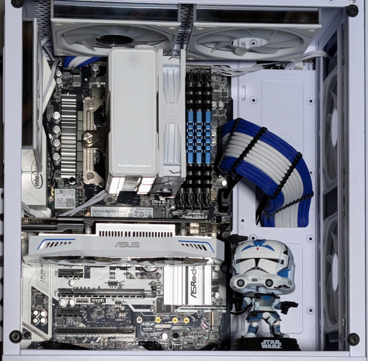 Theme Gaming PC: i7-7700, GTX 1050 Ti, 16GB RAM, 256GB NVMe, Win 11 Pro, Wifi 6e