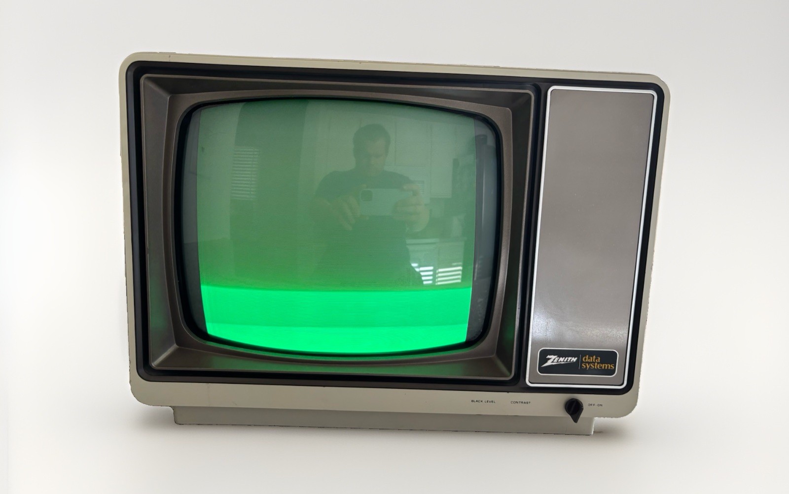 RARE Dynasty Computers Zenith Data Systems ZVM-121 Monochrome Green 12" Monitor 