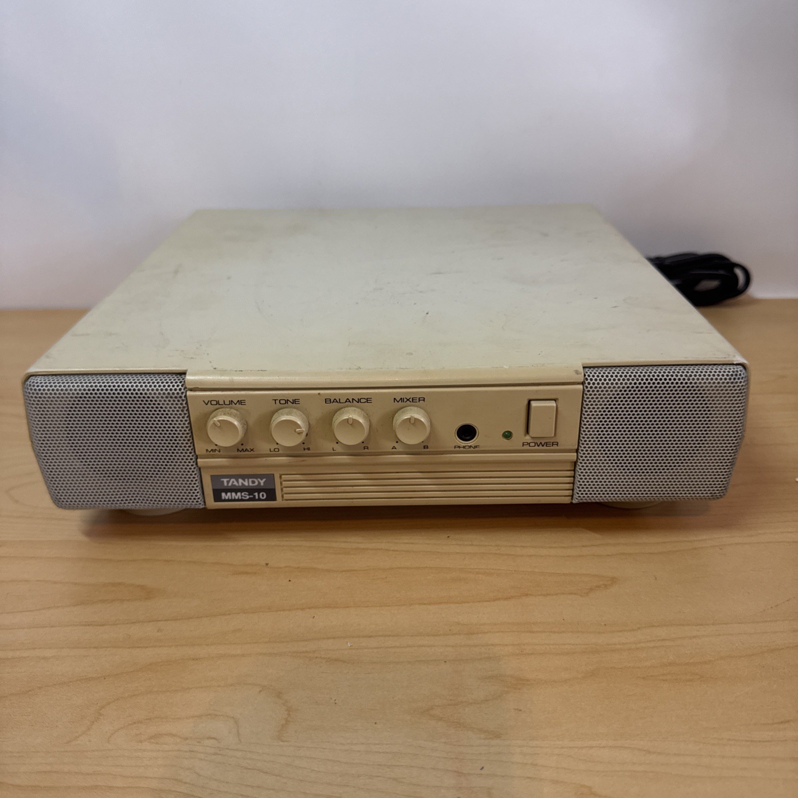 Tandy MMS-10 Vintage Computer Stereo Amp  Speaker System Radio Shack TESTED