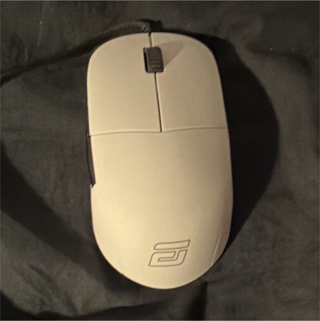 Endgame Gear XM1 Wired Optical Gaming Mouse White Scroll Wheel 3 Buttons