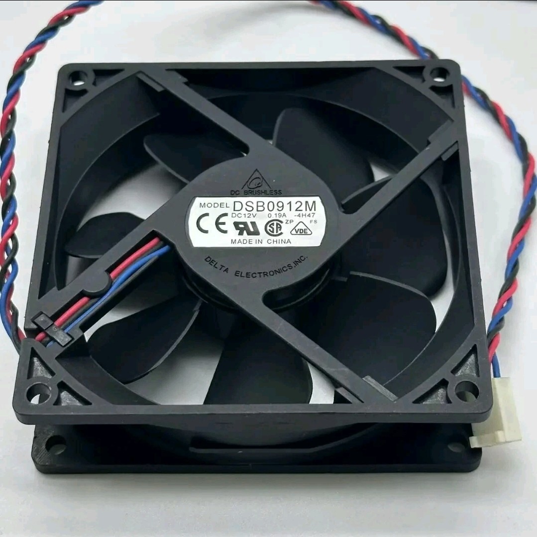 Delta Electronics DSB0912M 4H47 DC 12V 0.19A 92x92x25mm 3wire Server Cooling Fan