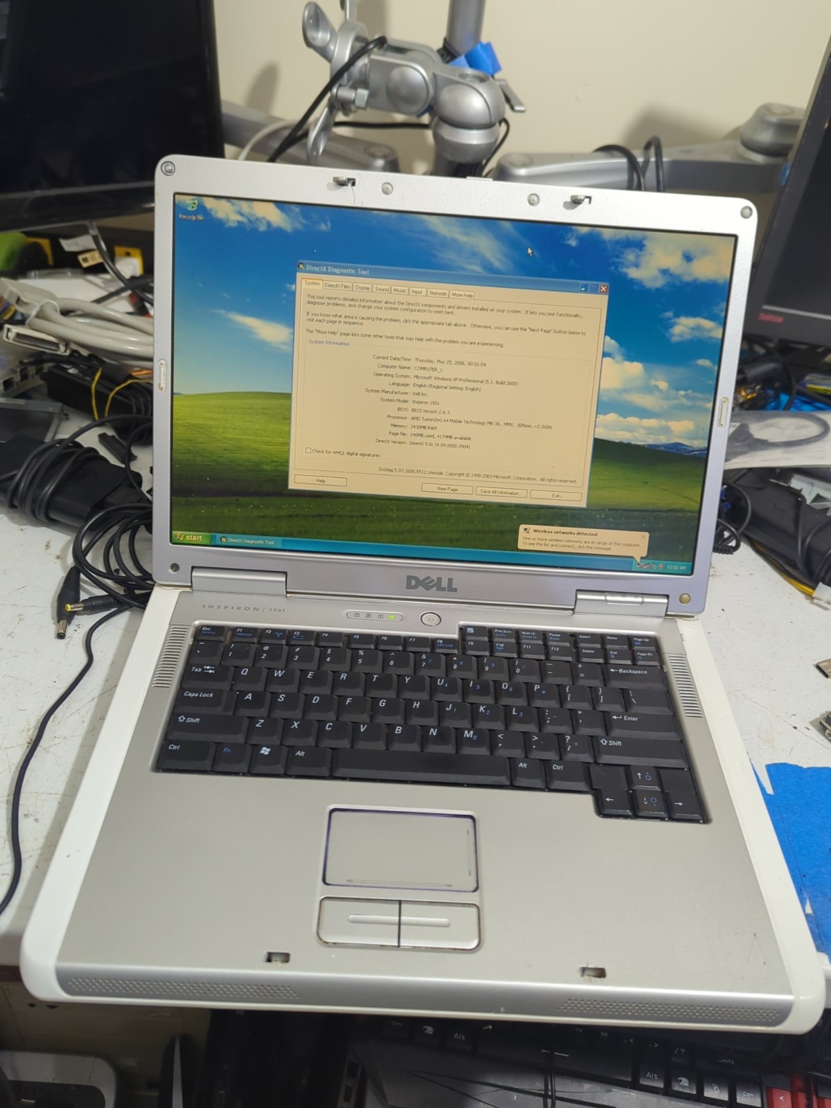 Dell inspiron 1501 (xp-amd Mk-36-2.5gb Ram-64gb SSD - Dvd-rw - Wi-Fi)