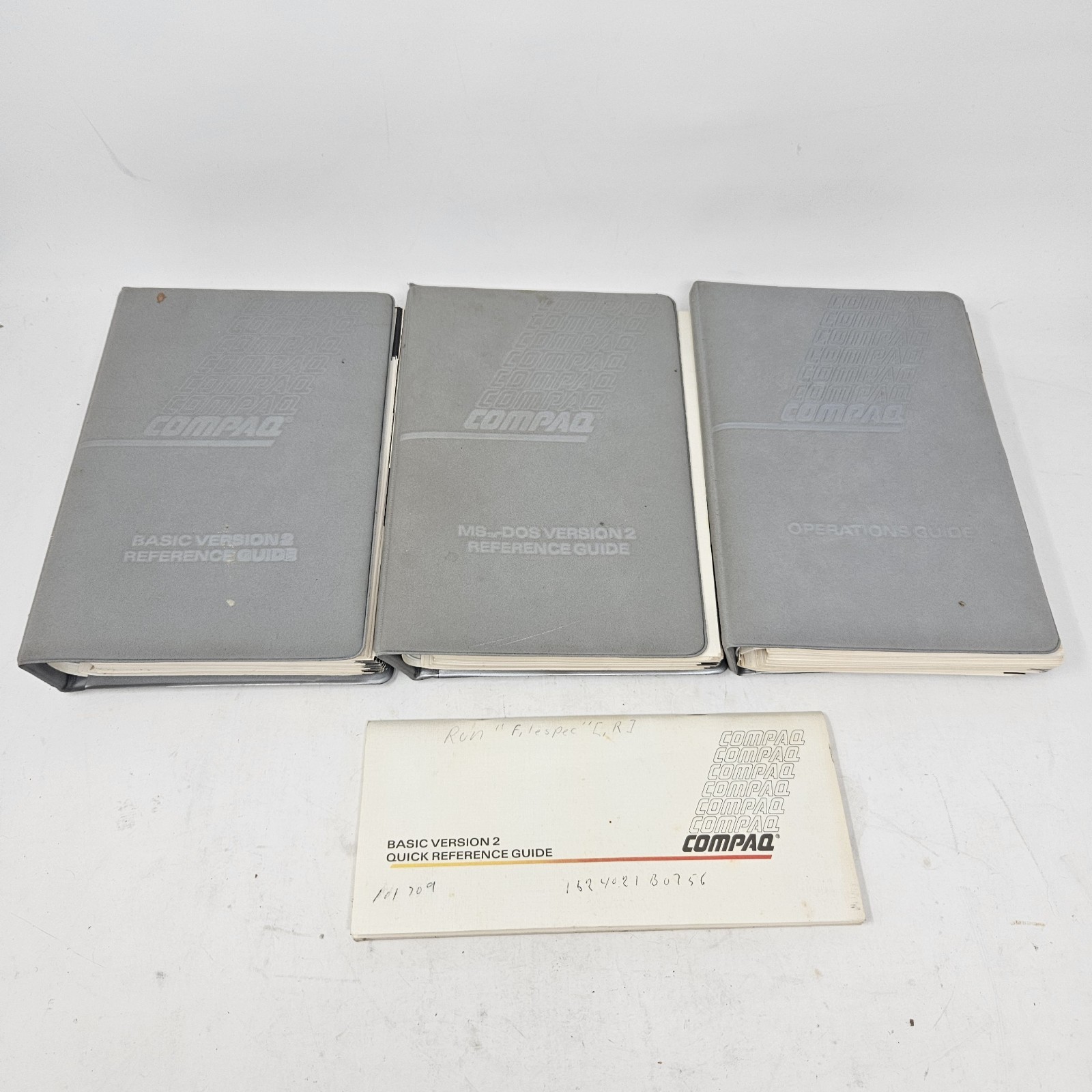 Vintage 1980s Compaq Computer Guide Book Lot 
