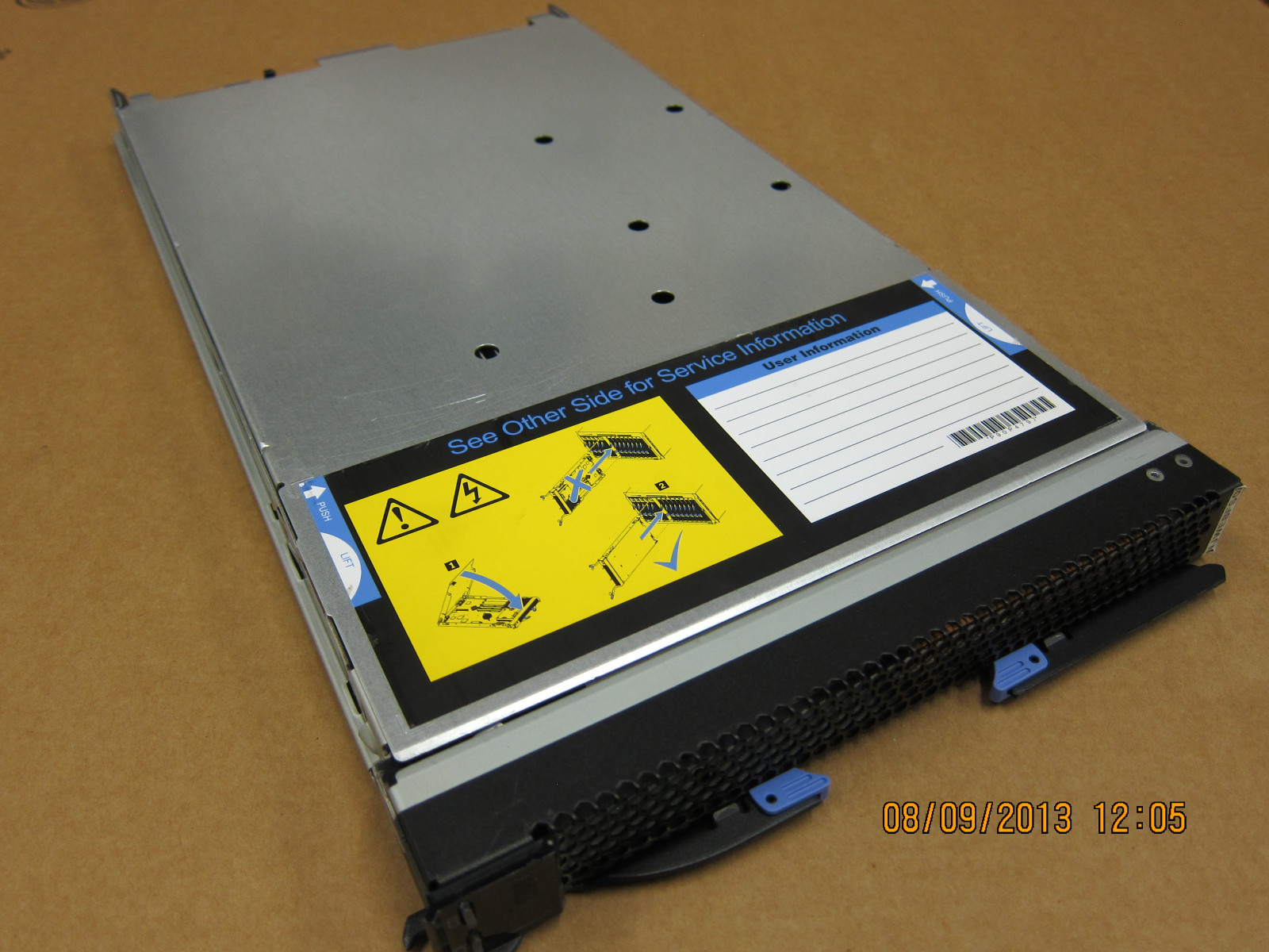 IBM 8853G6U HS21 Blade Server - 1x Xeon E5450 QC 3.0GHz 4GB 2x 73GB 10K SAS HDD