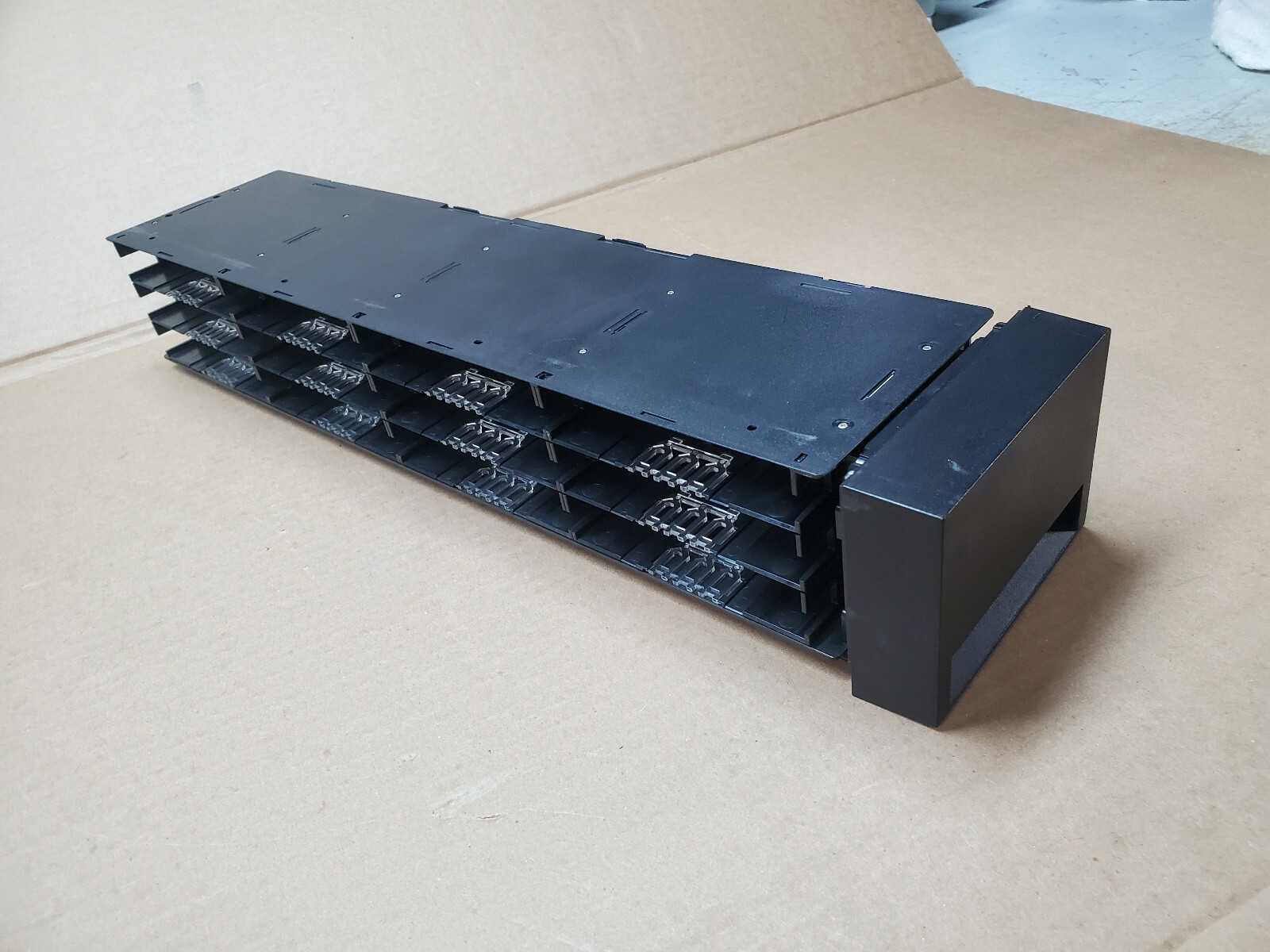 IBM 3573-L4A Cartridge Right Side 45E1327 TS3100 TS3200 Cartridge 30 d Warranty