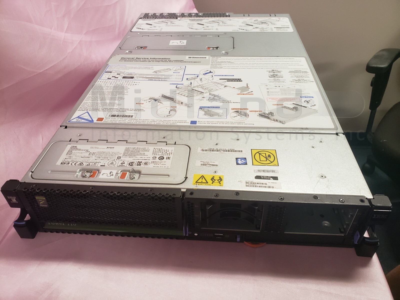 IBM 8231-E2D P730 Express Server AIX 4.2GHz 16-Core 2x EPCJ see base config.