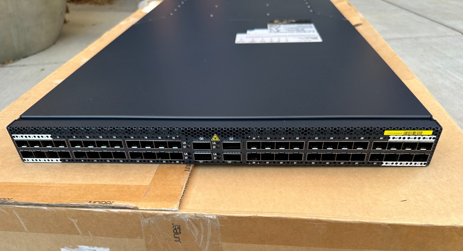 QFX3500-RB-ACRB Juniper QFabric QFX3500 Ethernet Switch