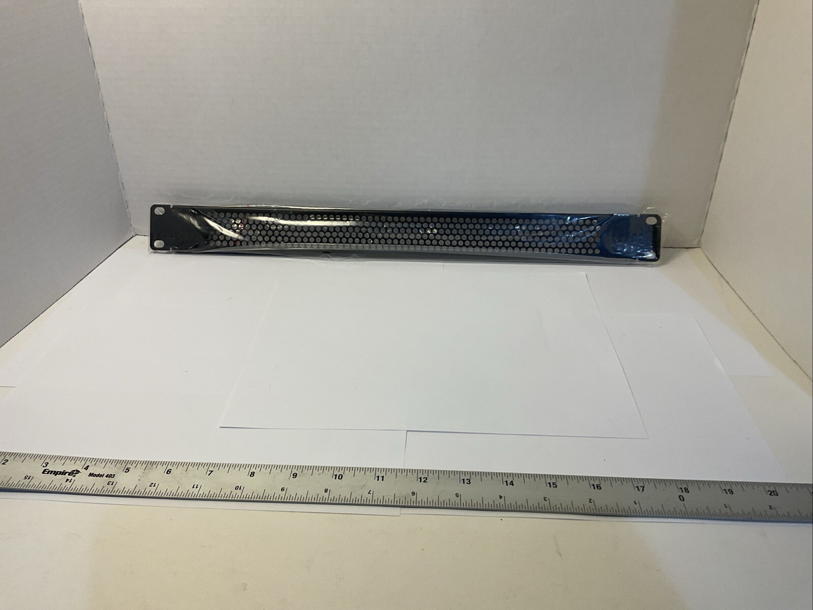 Navepoint 1 U Blank Rack Mount Panel Spacer ,Venting /19 “ Server Rack Lot Of 2