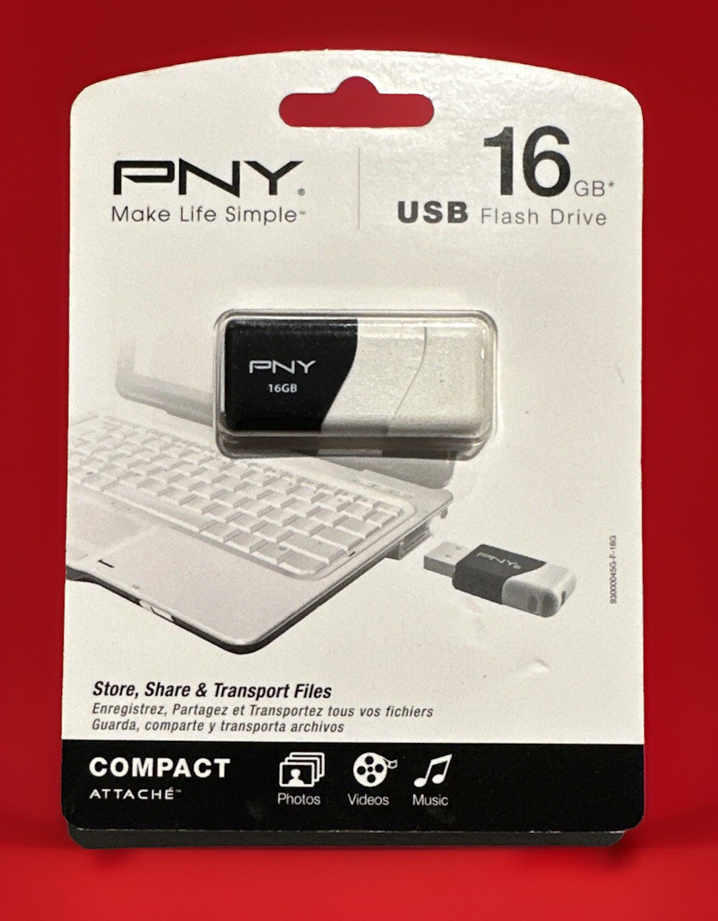 PNY Compact Attaché 16GB USB 2.0 Flash Drive - Black/White (P-FD16GCOM-GE) NEW