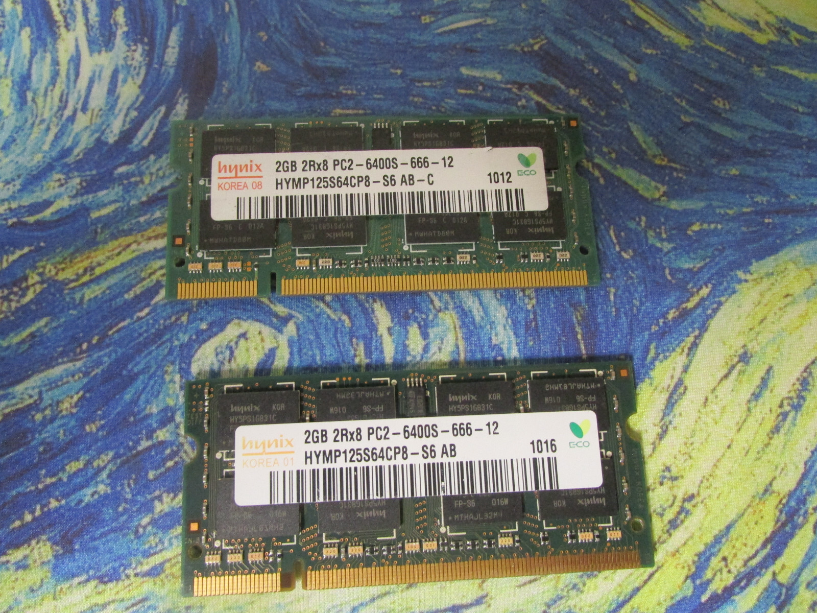 HYMP125S64CP8-S6 (2X 2GB) TOTAL  4GB 2r x 8 pc2- 6400S SODIMM LAPTOP MEMORY RAM