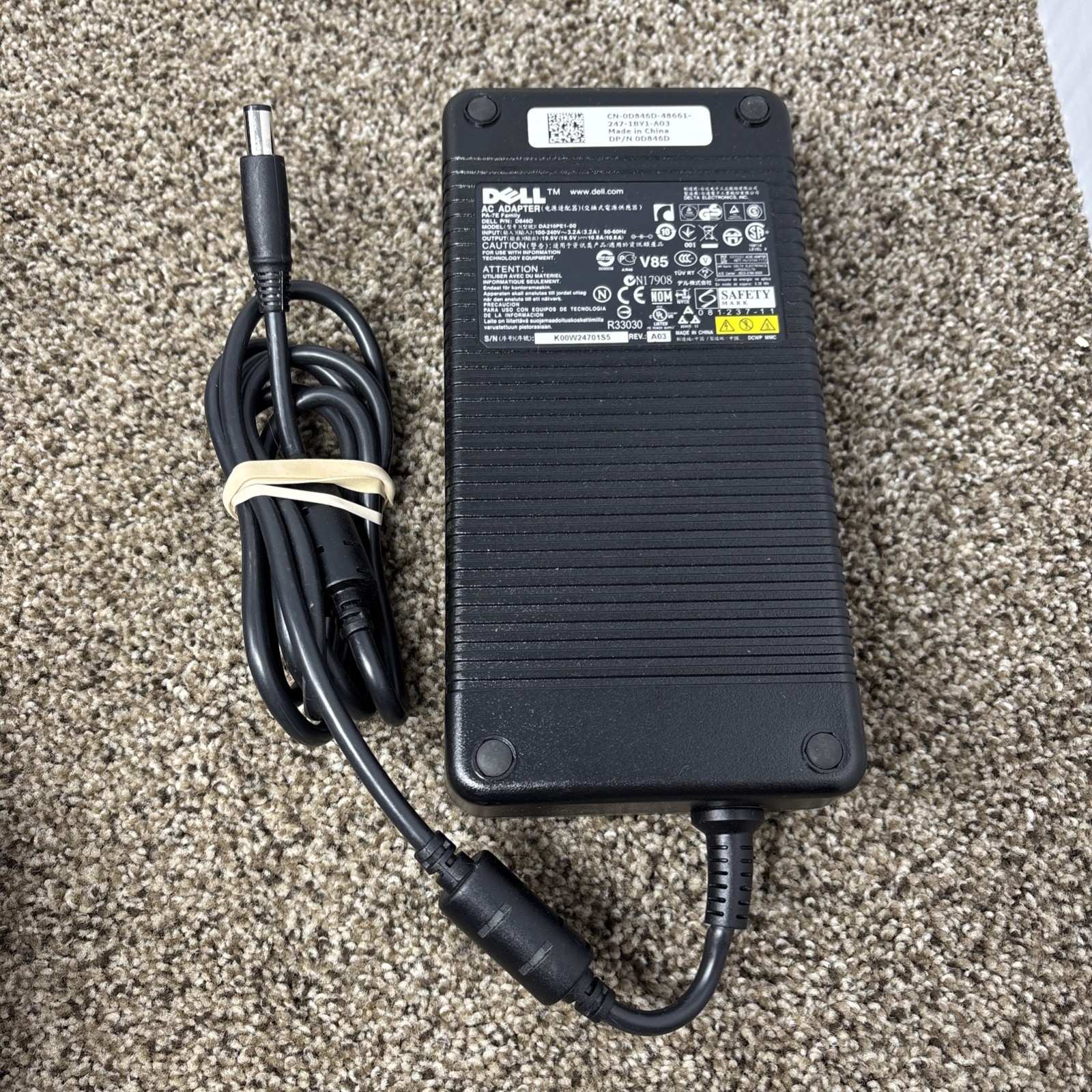 ORIGINAL DELL D846D/0D846D 210W AC Adapter 19.5V 10.8A PA-7E DA210PE1-00