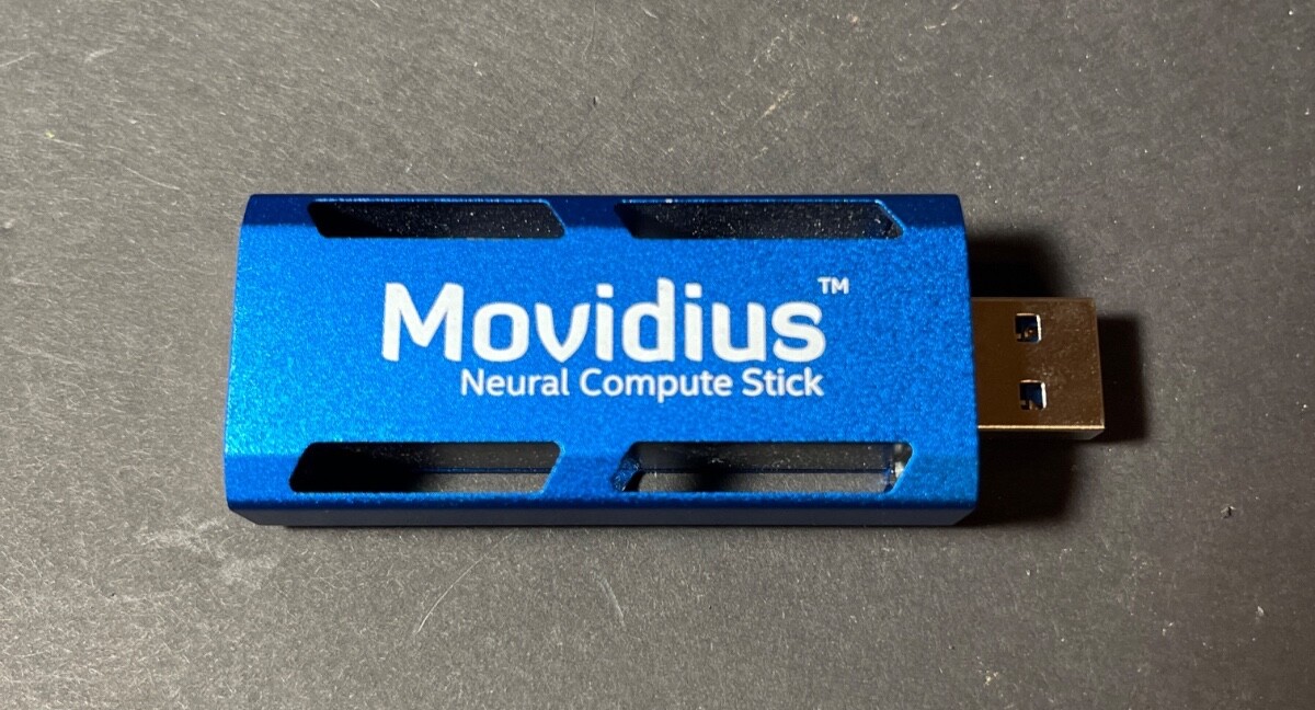 Intel Movidius Neural Compute Stick (NCSM2450.DK1)