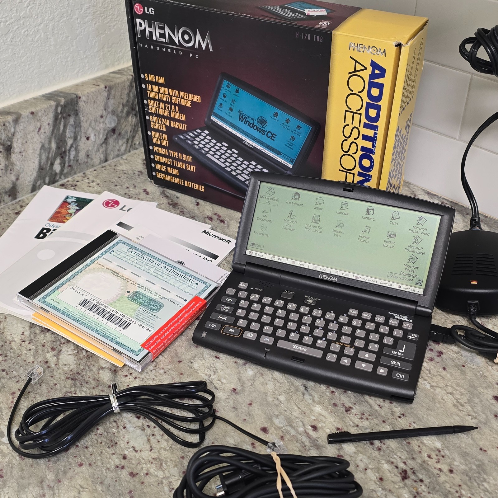 LG Phenom Handheld PC H-120 F08 -Very Rare-CIB- Fully WORKING-
